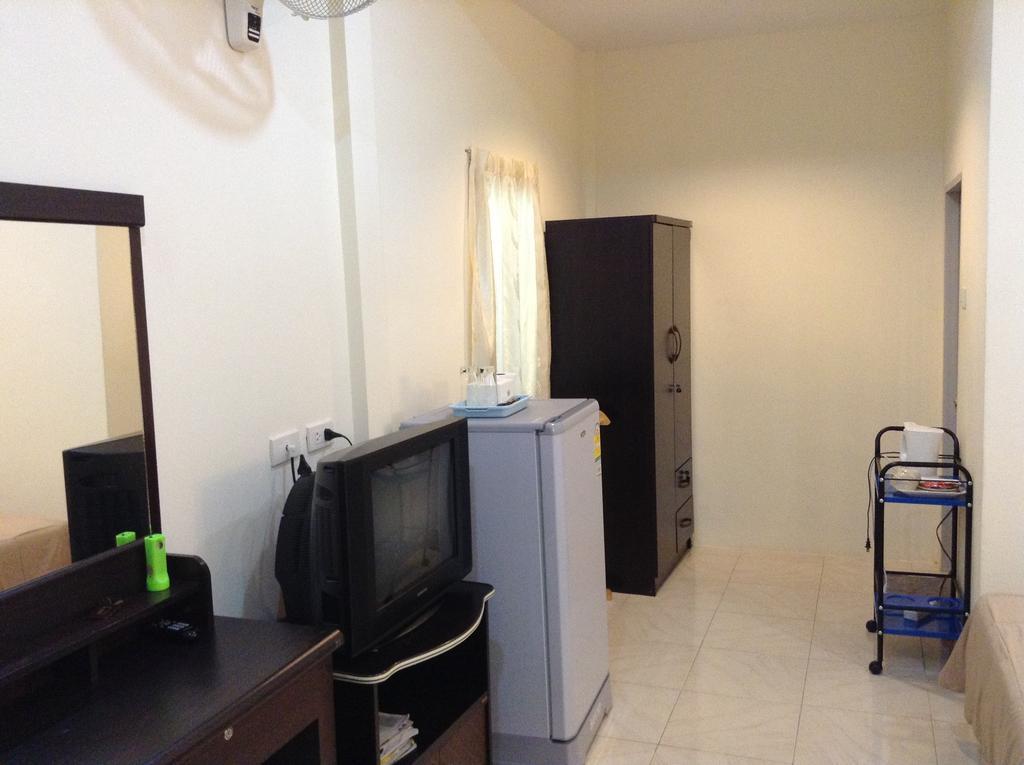 Wattana Bungalow Nai Yang Beach Pokoj fotografie