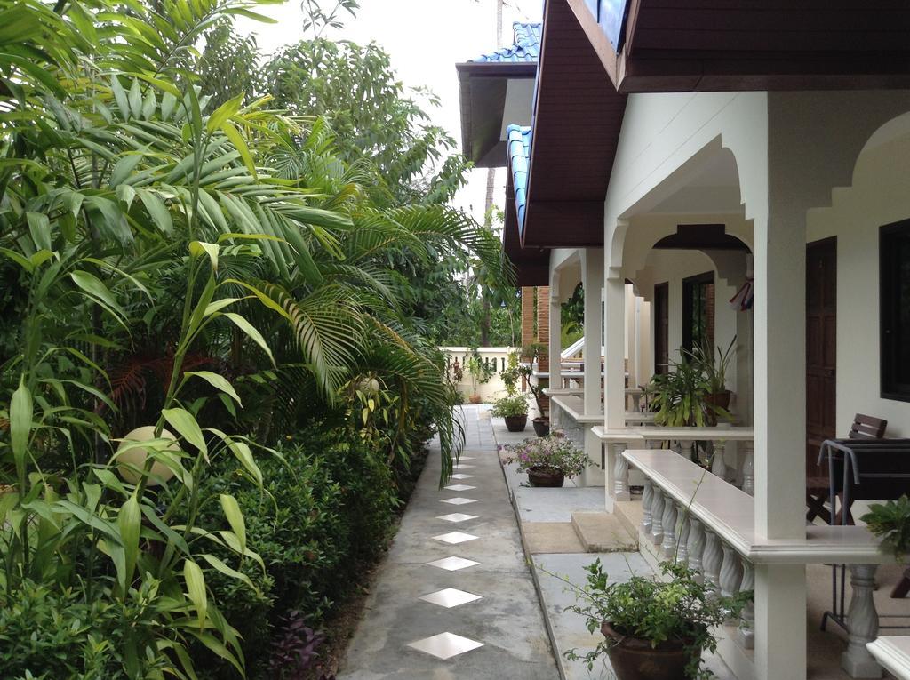 Wattana Bungalow Nai Yang Beach Exteriér fotografie